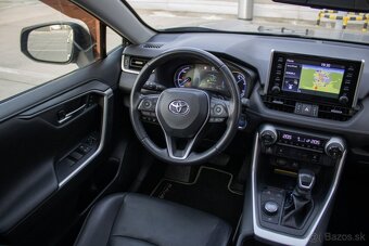 Toyota RAV4 2.5 Hybrid e-CVT Executive AWD, ODPOČET DPH - 10