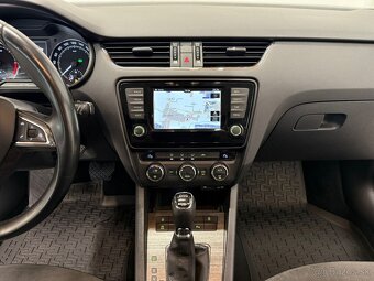 ŠKODA OCTAVIA COMBI SCOUT 2.0 DSG.4X4 - 10
