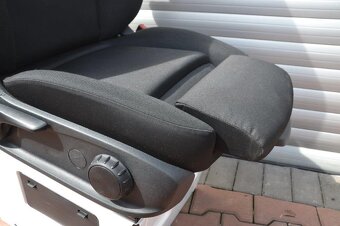 Mercedes-Benz Sprinter 907 sedačka spolujezdce - 10