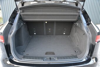 Jaguar F-Pace 2.00 4×4 D AWD – po Veľkom servise - 10