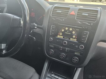 Volkswagen GOLF 77kW - 10