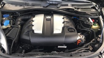 Volkswagen Touareg 3,0TDI 165kw - 10