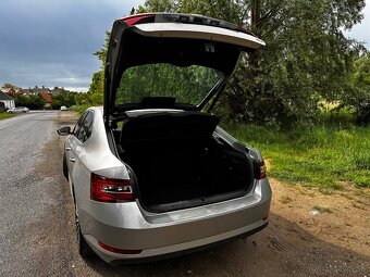 Škoda Superb sedan 2.0 TDI 140kW 4x4 L&K 7 stupňový automat - 10