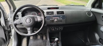 Suzuki Swift - 10