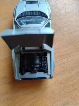 staré autíčka - 10