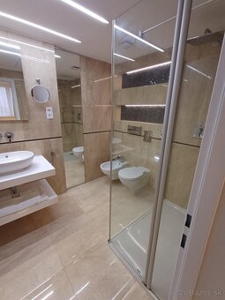 Ponúkam na prenájom väčší 2 izb. byt, Bajkalská, BA Ružinov - 10