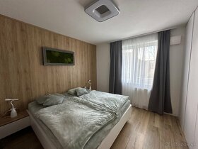 Moderný, kompletne zariadený 2-izbový byt - 10