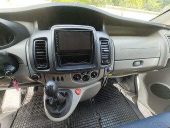 Renault Trafic 2.0 DCI Furgon - 10