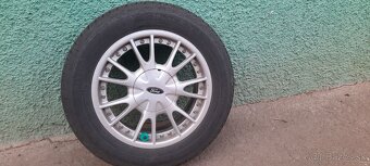 Ford Focus - 10