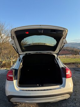 Marcedes GLA 200d 4x4 - 10