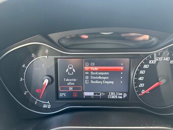 Ford S-Max - 10