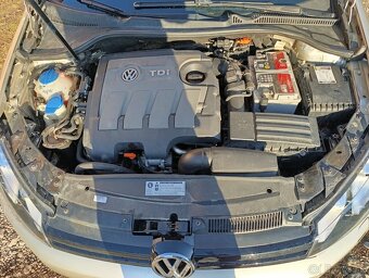 Volkswagen Golf Variant - 10