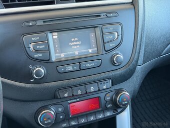 Kia Ceed SW 1.6 CRDi VGT Gold SR auto Facelift - 10