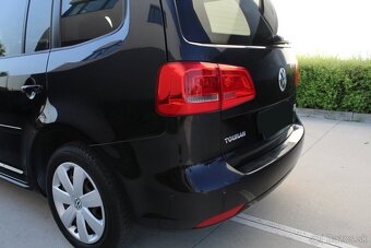 Volkswagen Touran 1.6 TDI DSG - 10