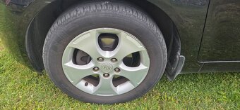 Kia Venga 1.6 CVVT 92kW - 10