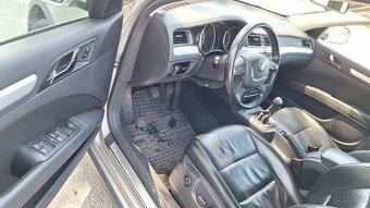 ŠKODA SUPERB COMBI 2.0 TDI. - 10