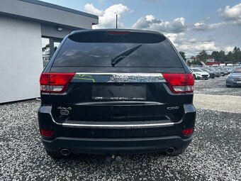 Jeep Grand Cherokee - 10