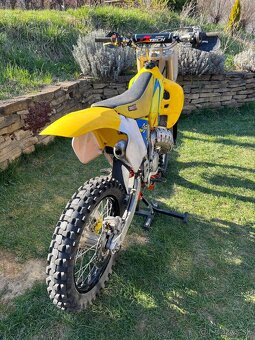Suzuki rm 125 - 10
