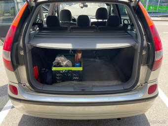 Predám Nissan Almera Tino 1.8 benzín - 10