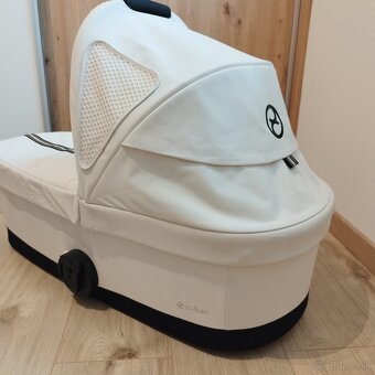 Autosedačka + vanička Cybex ( AVI SPIN) - 10