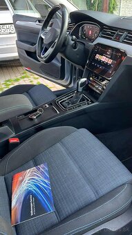 Volkswage passat GTE 2021 - 10