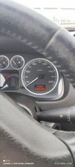 Dobrý deň. Predám Peugeot 307. 2002. Najazdené 332 000 km. - 10