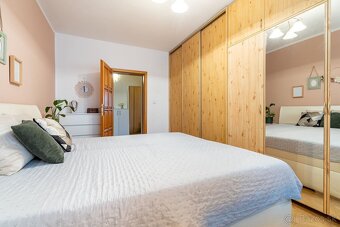 REZERVOVANÝ ZREKONŠTRUOVANÝ 3 IZBOVÝ BYT S LODŽIOU - 10