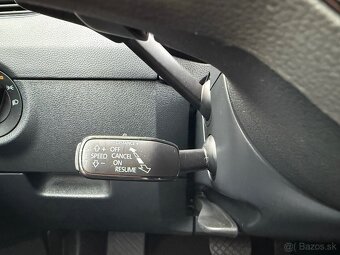 Škoda Octavia Combi Sportline 2,0 TDI DSG Full led virtual - 10