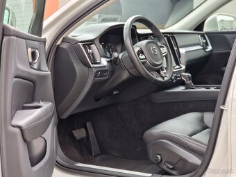 Volvo V60 D4 Momentum AWD A/T - 10