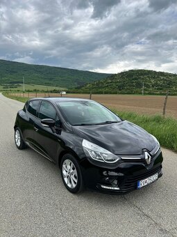 Renault Clio 1.2 16V Limited - 10
