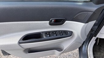 Hyundai Accent 1.5 CRDi VGT Active - 10