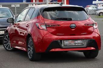 Toyota Corolla HYBRID 1.8 - 10