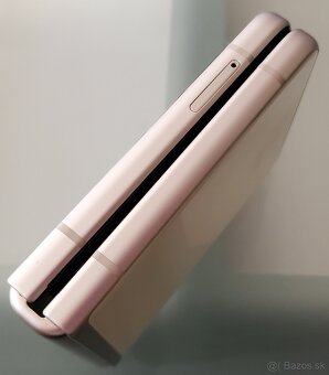Samsung Galaxy Z Flip 3 - 10