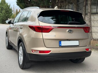 KIA SPORTAGE 1.6 GDI PLATINUM/ 56 000 KM/ 1.MAJITEĽ/ SK AUTO - 10