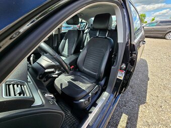 Volkswagen Passat 2.0 TDI 130KW Highline - 10