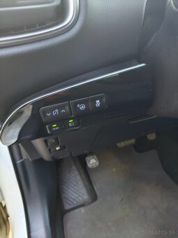 Prius plug in hybrid - 10