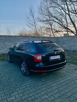 ŠKODA OCTAVIA RS COMBI 2009 2.0tdi 125kw DSG/WEBASTO/SIBER - 10