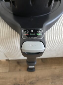 CYBEX Cloud Z i-Size Vajíčko+ zakladna - 10