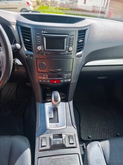 Subaru outback 2.0 D 110kw 4x4 7st. Automat - 10