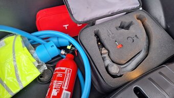 Tesla Model 3 Long Range dual motor AWD - 10