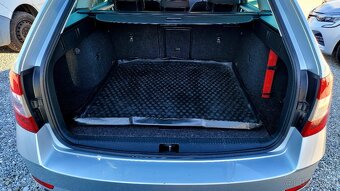 Škoda Octavia Combi 2,0 TDI-110 kw DSG 110 kw,A7 - 10