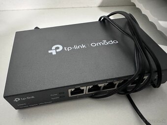 TP-Link Omada Wifi System - 10