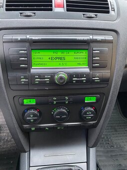 Škoda  Octavia 2 Combi 1.6 benzín 75Kw Rok 2007 - 10