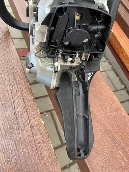 Predám motorovú pilu STIHL MS 211C - 10