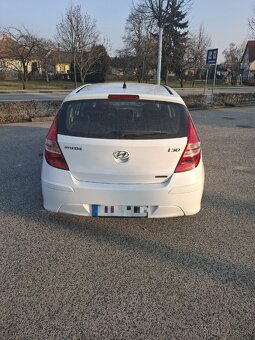 Hyundai i30 1.6 dci - 10