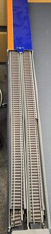 3 MODELOVÁ ŽELEZNICA HO - 10