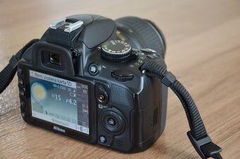 Nikon d3100 s VR objektivom nikkor 18-55 AF 6tis. snimkov - 10