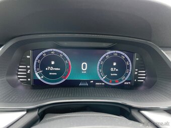 Škoda Octavia IV 1.5 TSI, STYLE, manual, 2020, tažné CEBIA - 10