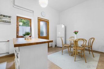 3–IZB. RD. V HISTORICKOM CENTRE SVÄTÉHO JURA - 10