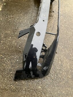 predni naraznik skoda superb 3 III 3v0 6xpdc cerny - 10